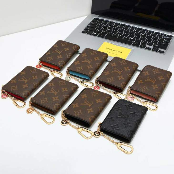 Picture of Louis Vuitton Wallets _SKUfw220371716fw